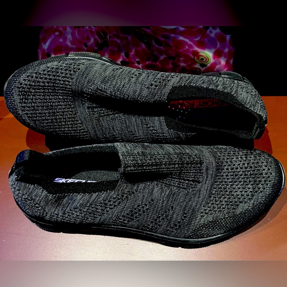 Brand new Skechers memory foam cool cushioning slip on shoes